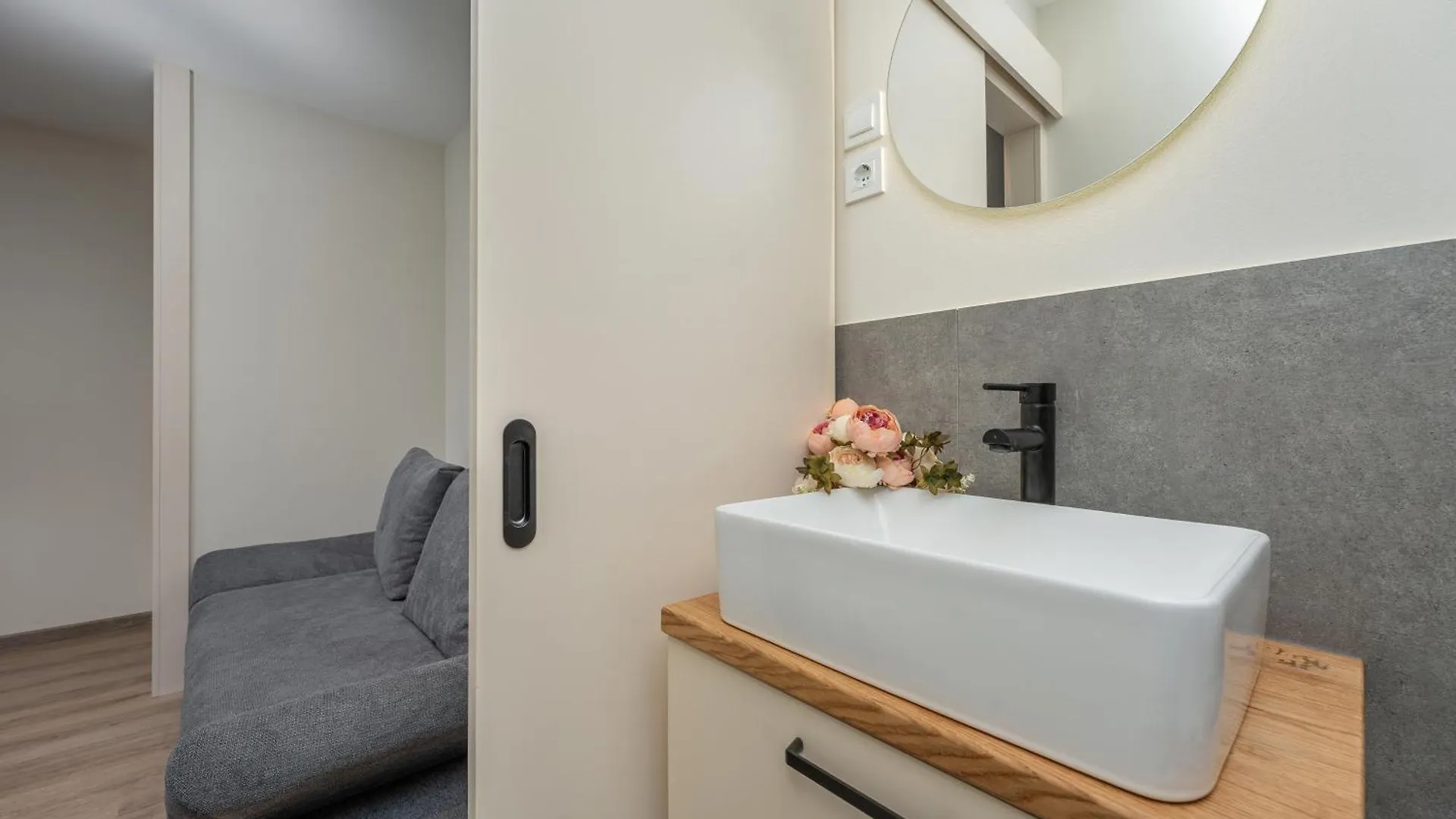 Luna Mare Boutique Holiday House 드라게 0*,