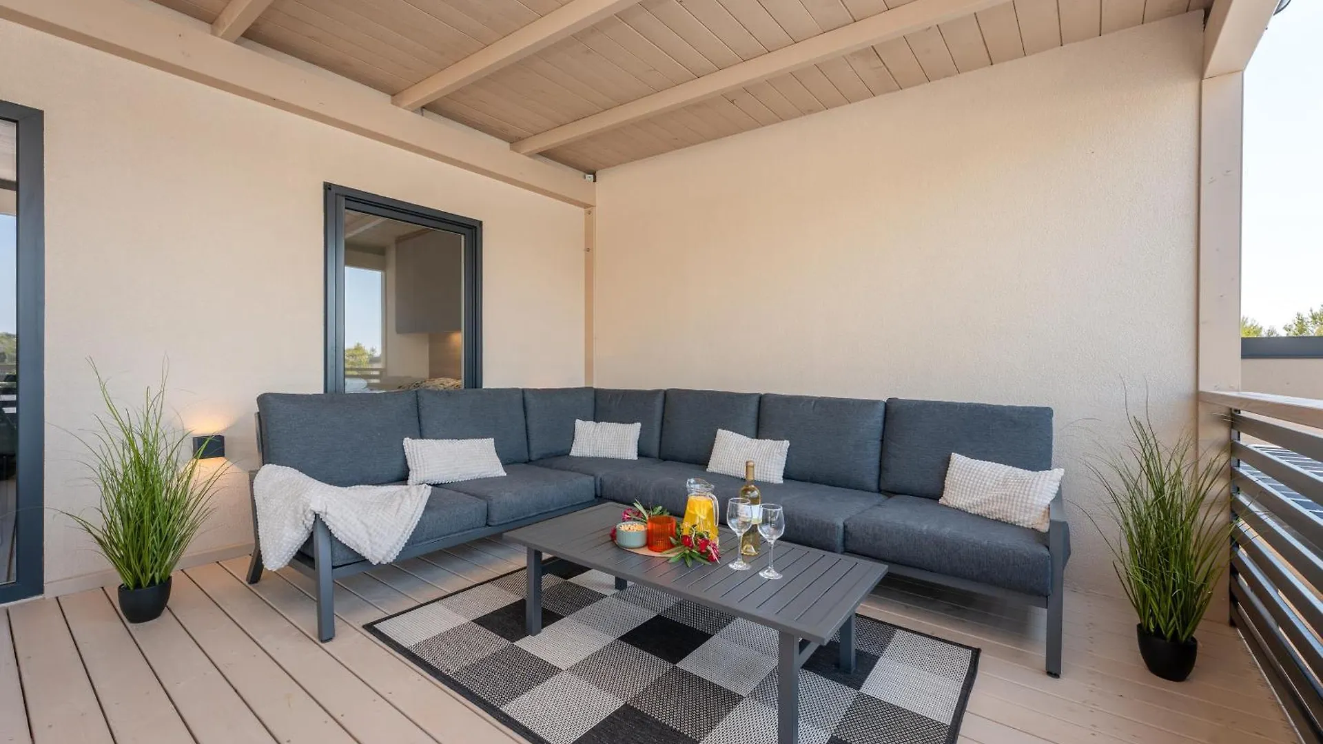 בית נופש Luna Mare Boutique Holiday House דראגה